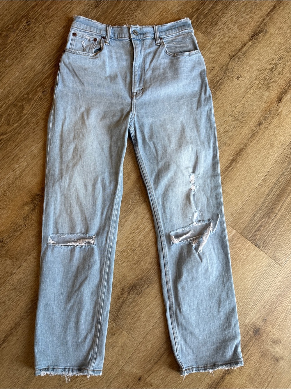 Abercrombie & Fitch The Ankle Straight Ultra High Rise Jeans